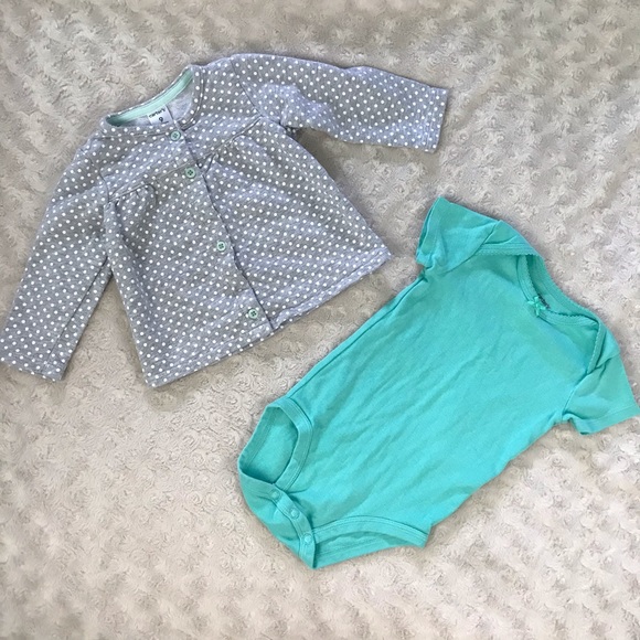 Carter’s Baby Girl Bodysuit Bundle 9 Months - Picture 4 of 6